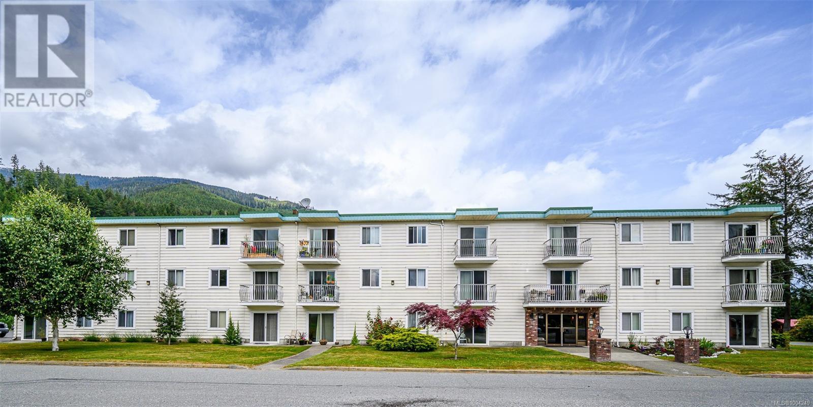 107 611 MacMillan Dr