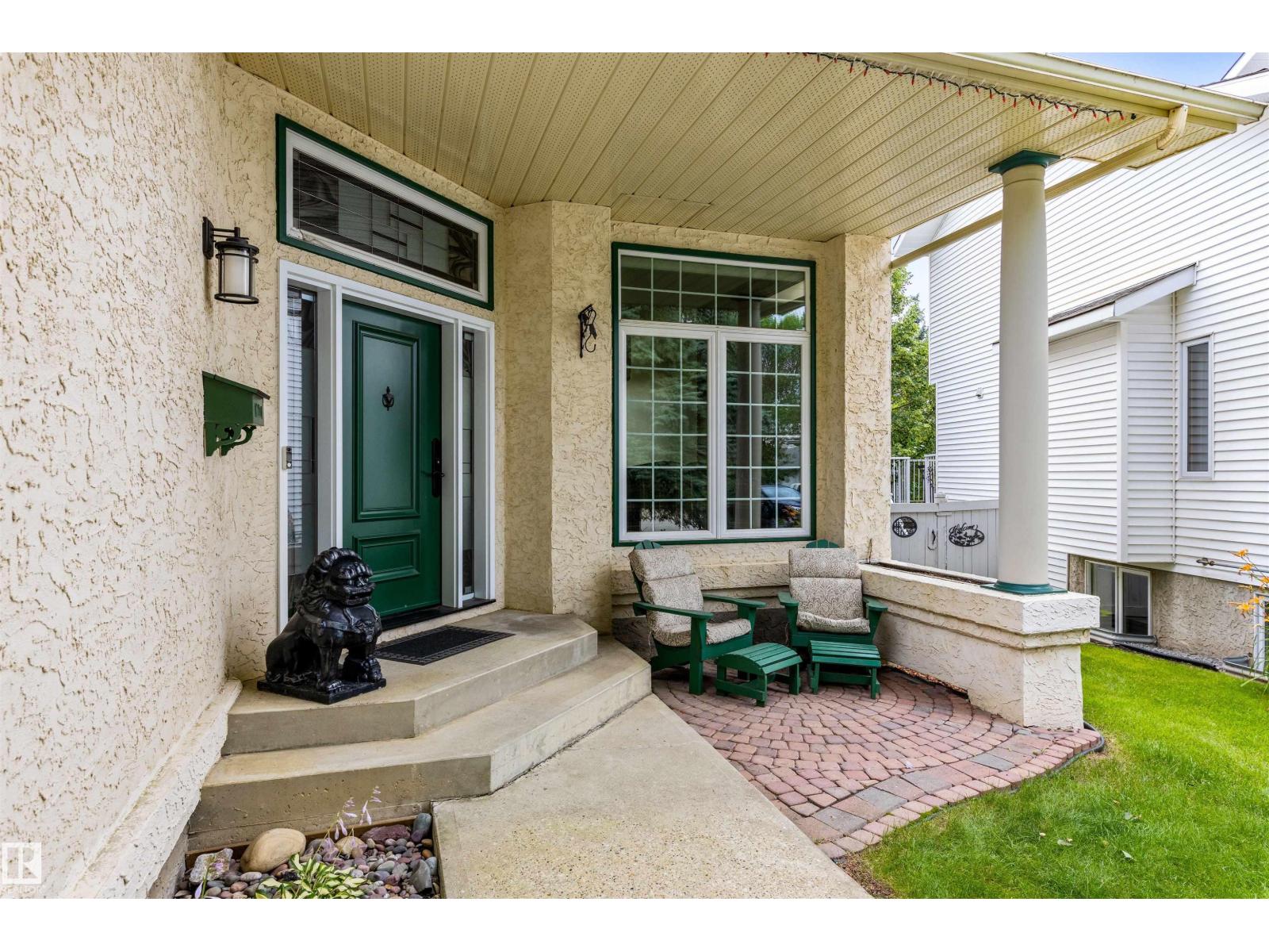 69 HARWOOD DR
