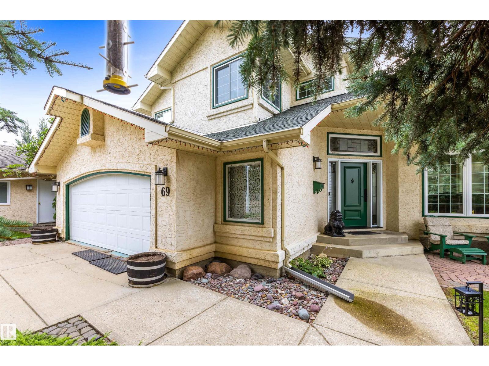 69 HARWOOD DR