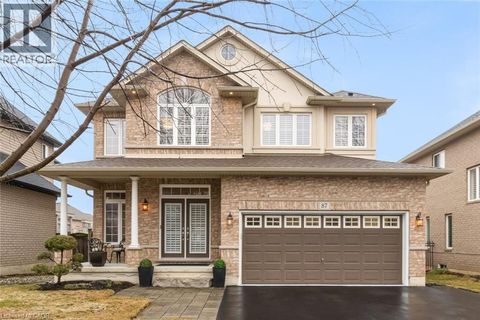 87 NEWCOMBE Road Dundas ON L9H0A6