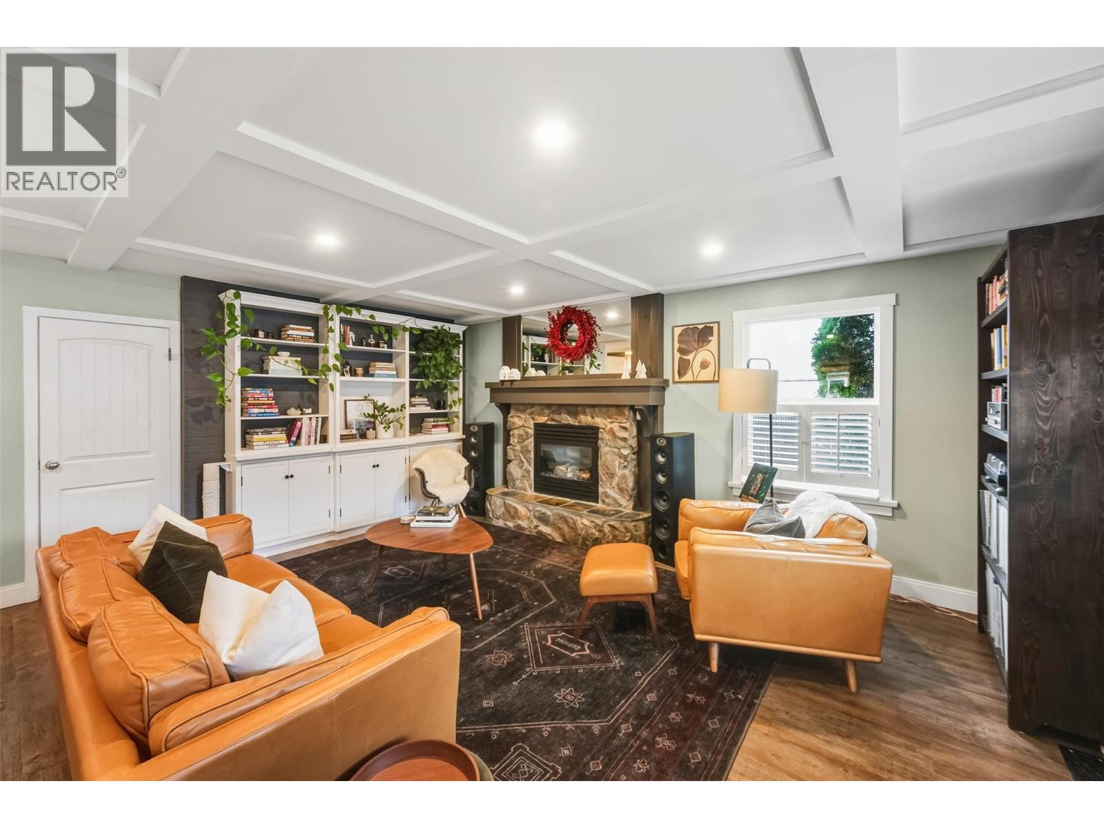 1273 KILLARNEY Street