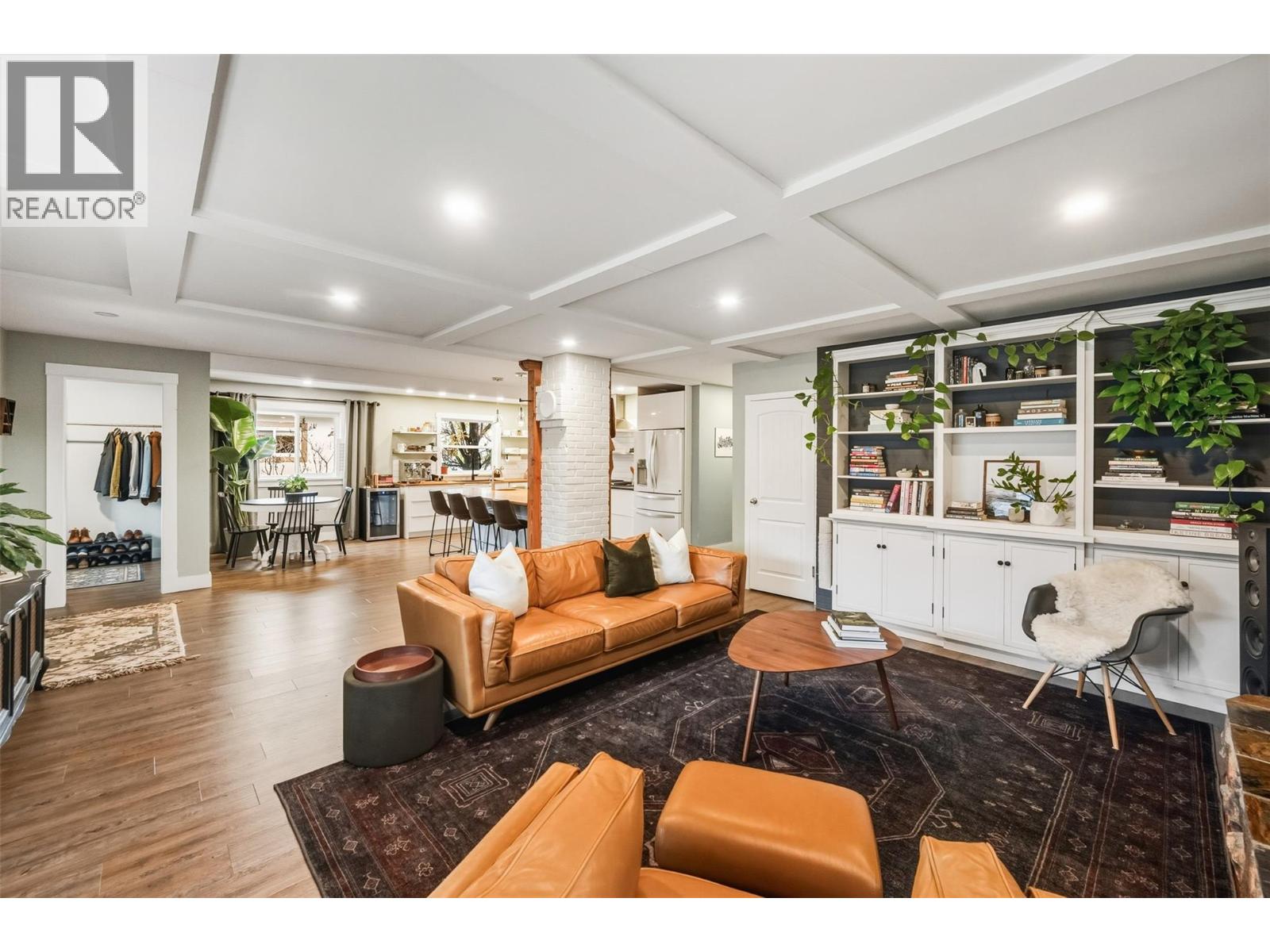 1273 KILLARNEY Street