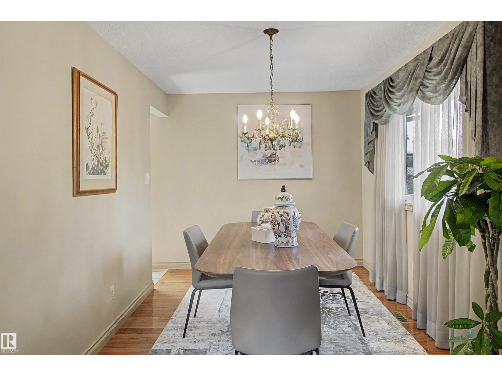 11617 26 AV NW