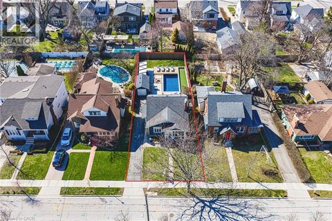 6 NELLES Boulevard Grimsby ON L3M3R1