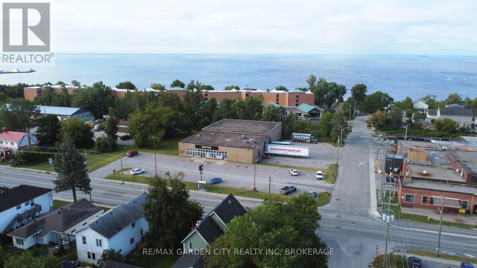 1065 MAIN STREET W STREET