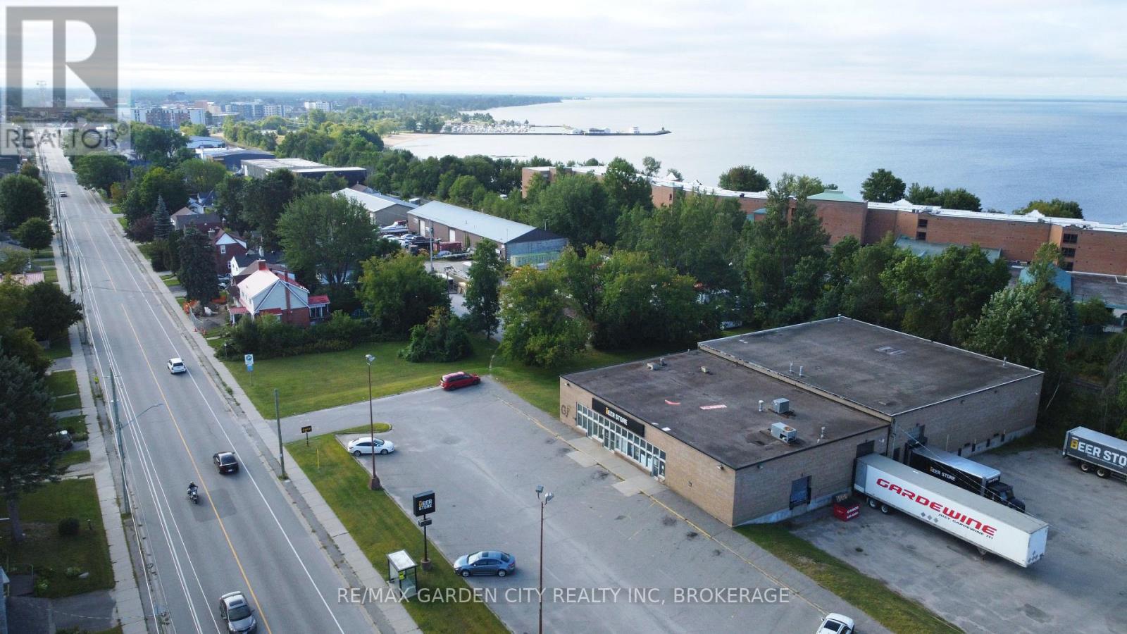 1065 MAIN STREET W STREET