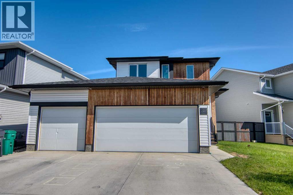 1353 Pacific Circle W