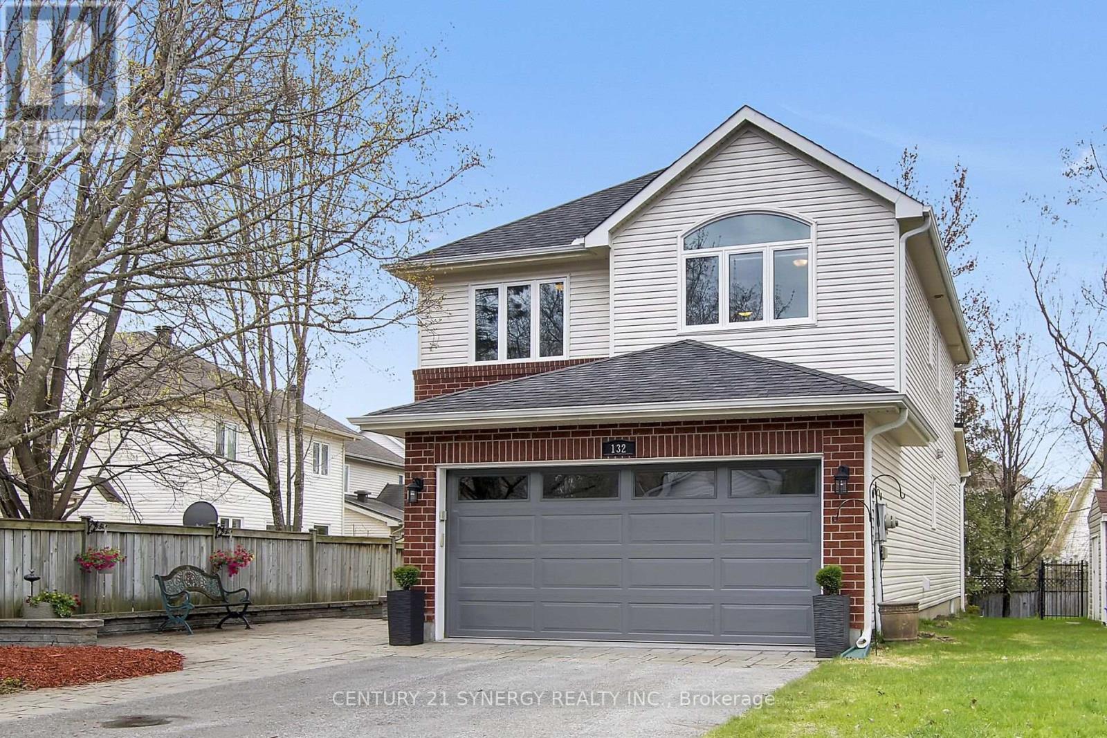 132 SPRINGCREEK CRESCENT