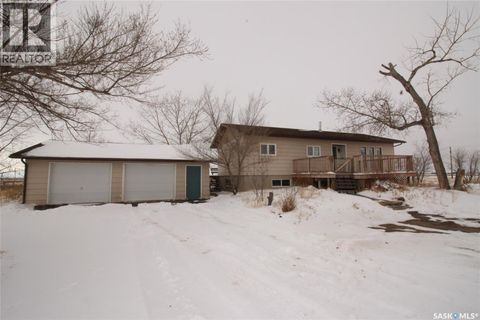151-201 37 HIGHWAY Shaunavon SK S0N2M0