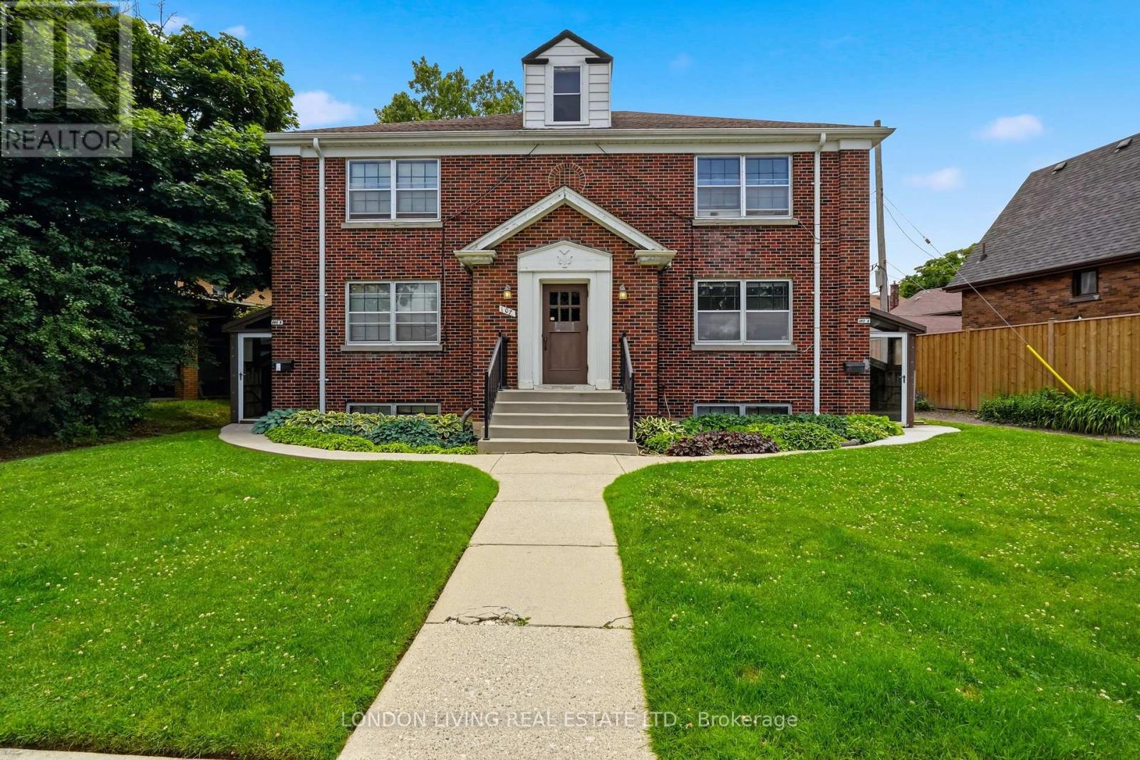 107 WINDSOR CRESCENT