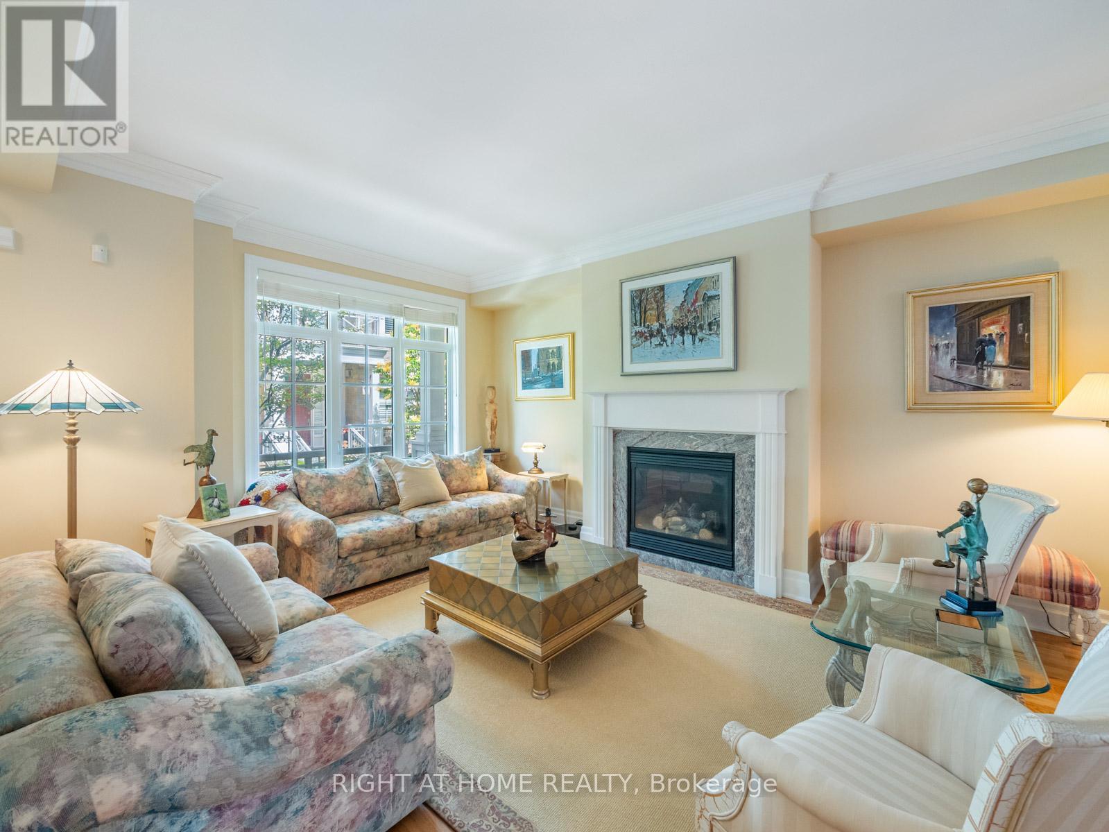 26 - 2369 ONTARIO STREET