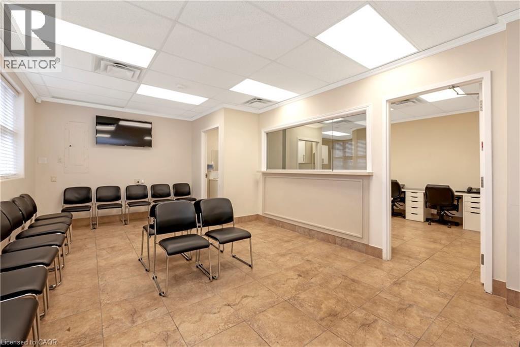 574 UPPER JAMES Street