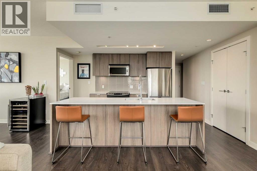 905, 626 14 Avenue SW