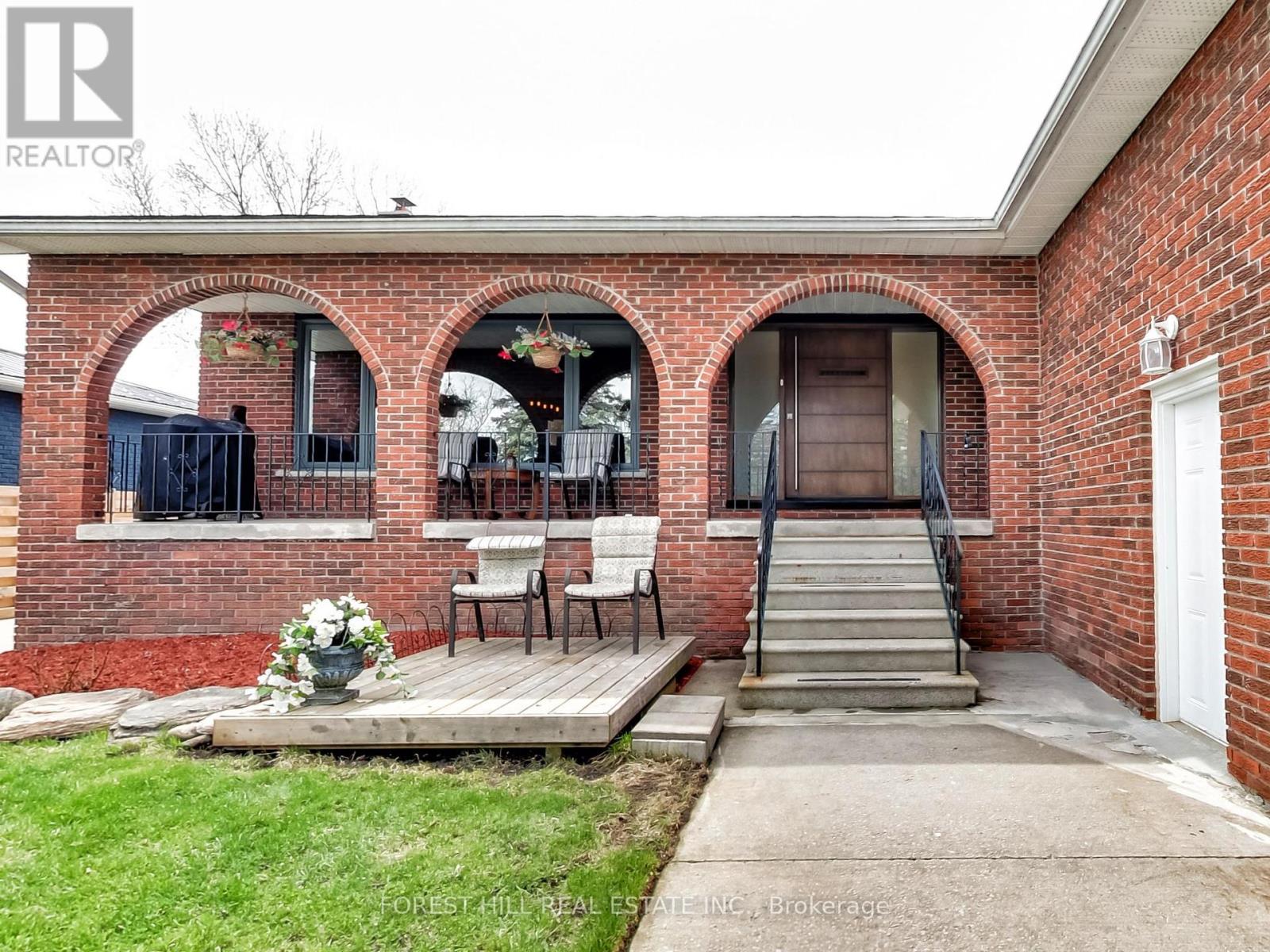 1153 VERNOR DRIVE