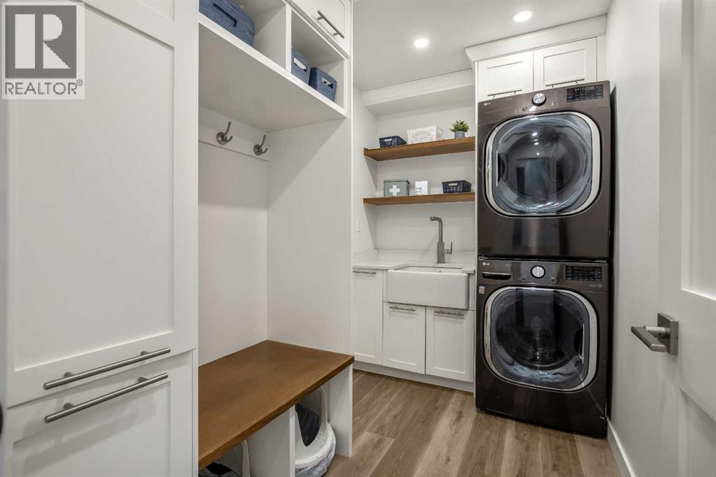 236 Mt Sparrowhawk Place SE