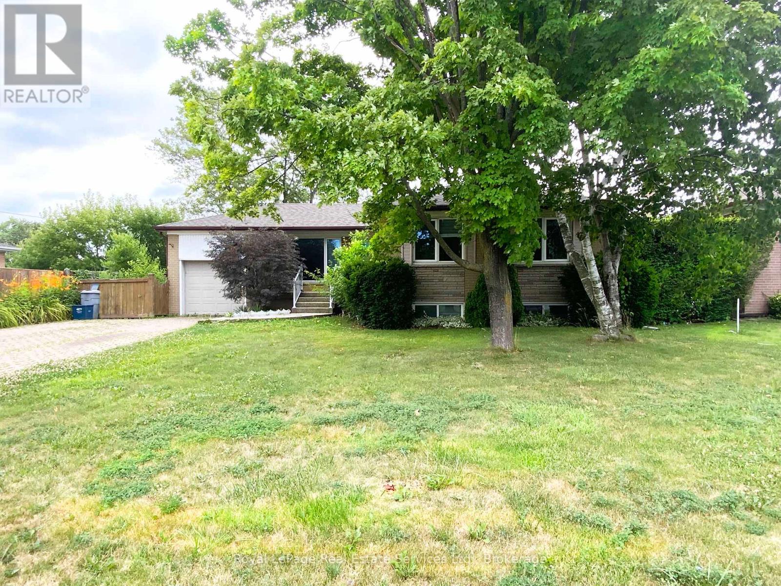 2072 BRIDGE ROAD