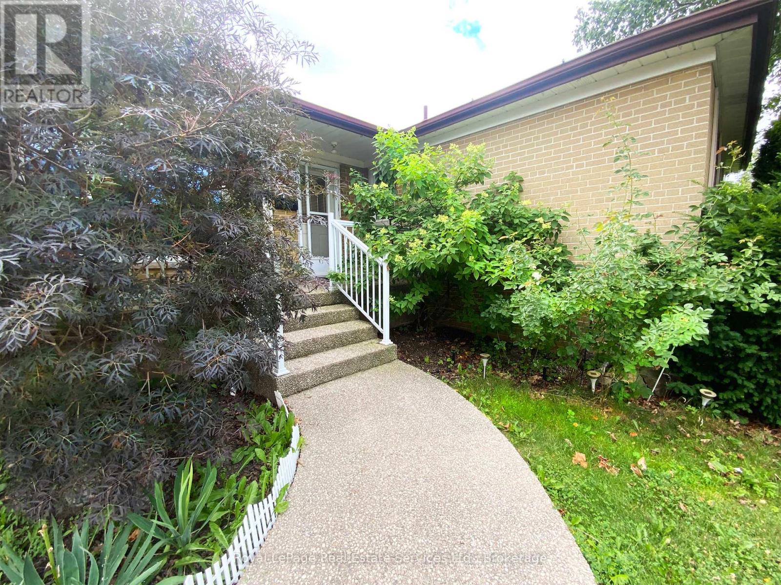 2072 BRIDGE ROAD