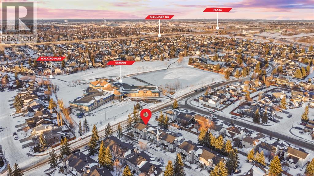 182 Riverglen Park SE