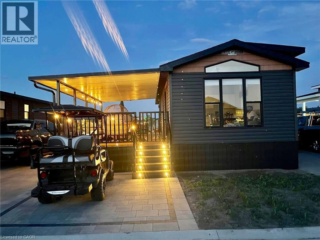 Photo 1 of 9 — 490 EMPIRE Road, Port Colborne, ON L0S1R0