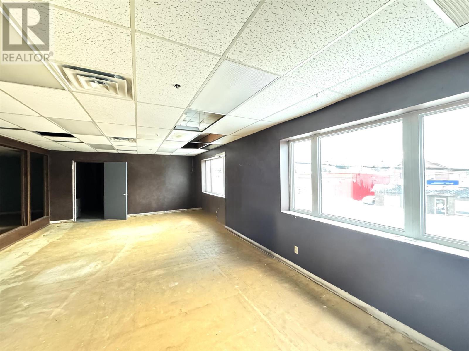 55 Broadway AVE - Photo 2