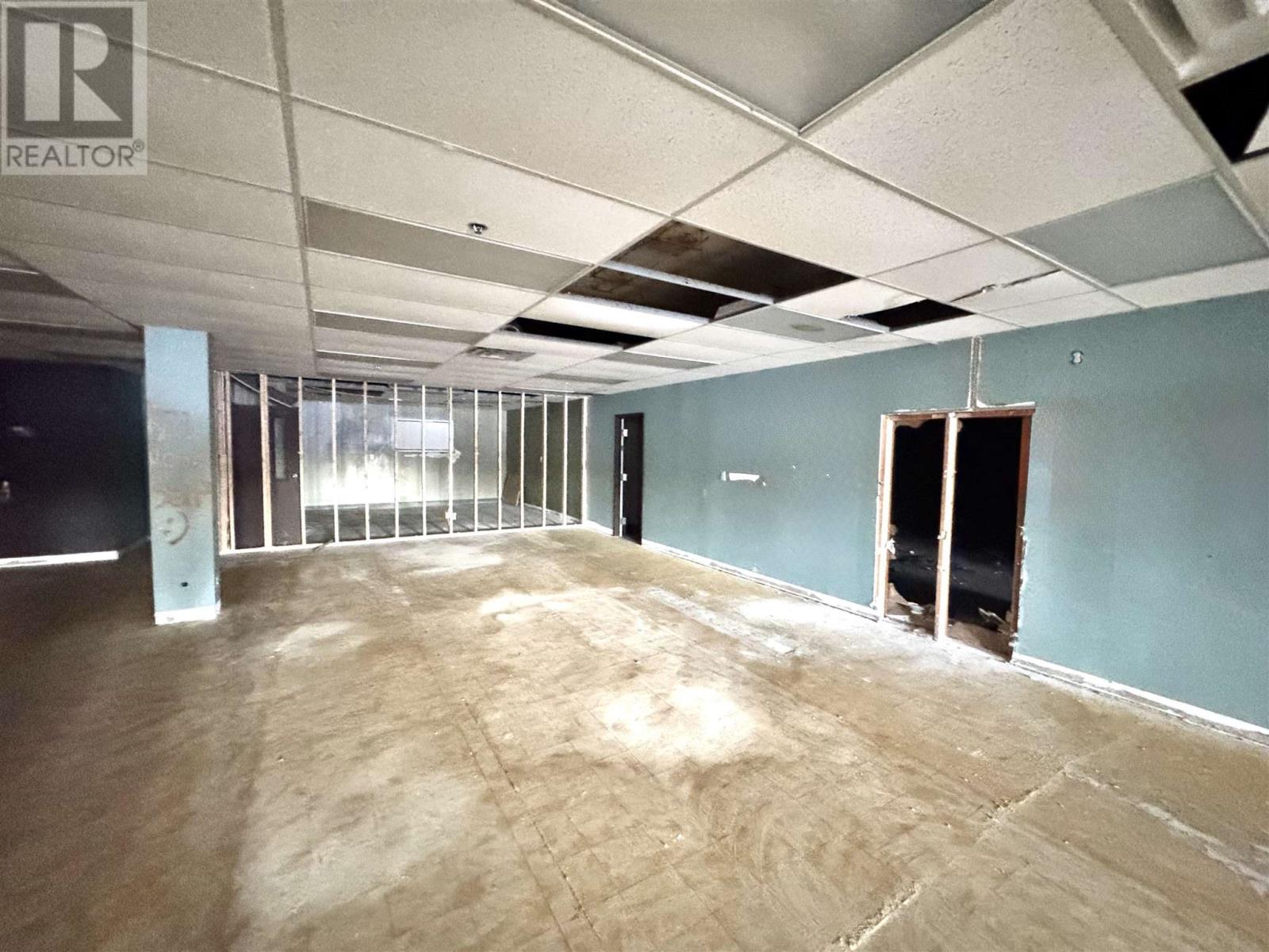 55 Broadway AVE - Photo 3