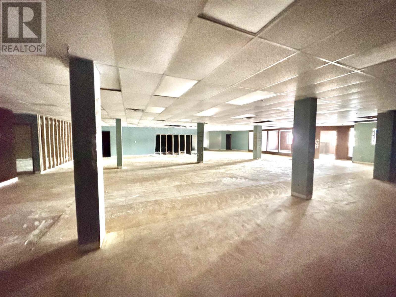 55 Broadway AVE - Photo 4