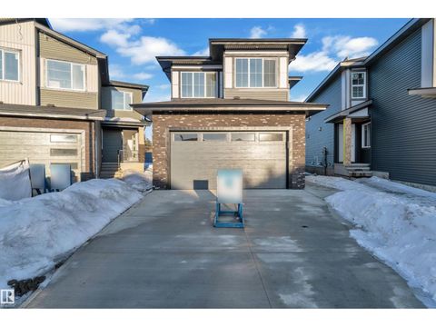 4305 35 ST Beaumont AB T4X3G6