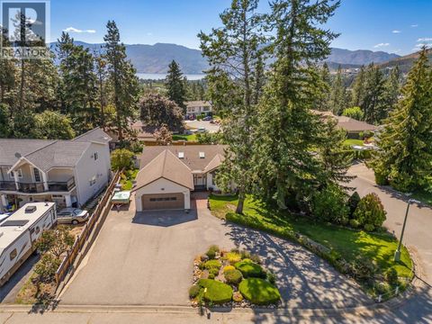 2952 Sandberg Road West Kelowna BC V4T1M5
