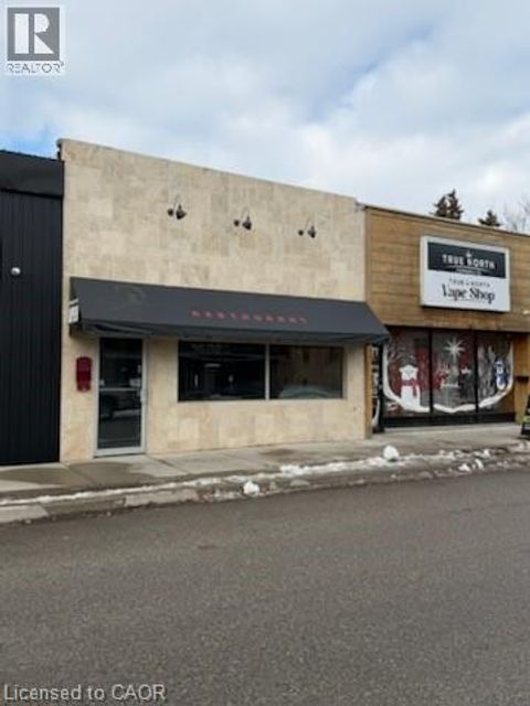 750 JAMES Street Wallaceburg ON N8A2R3