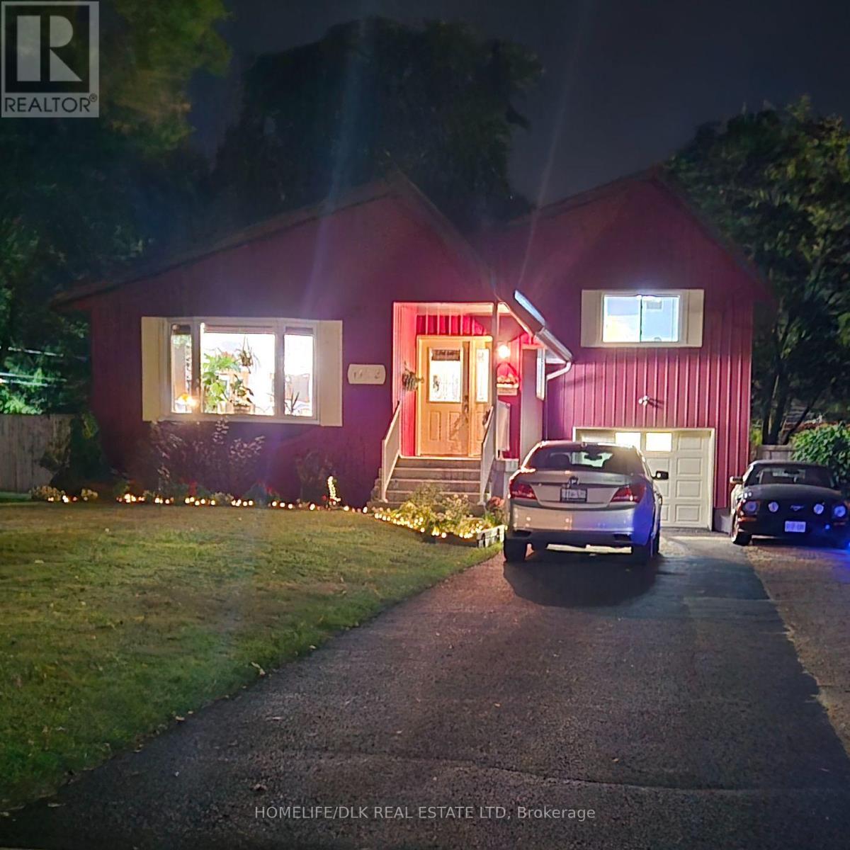 1182 QUEENSLAND PLACE