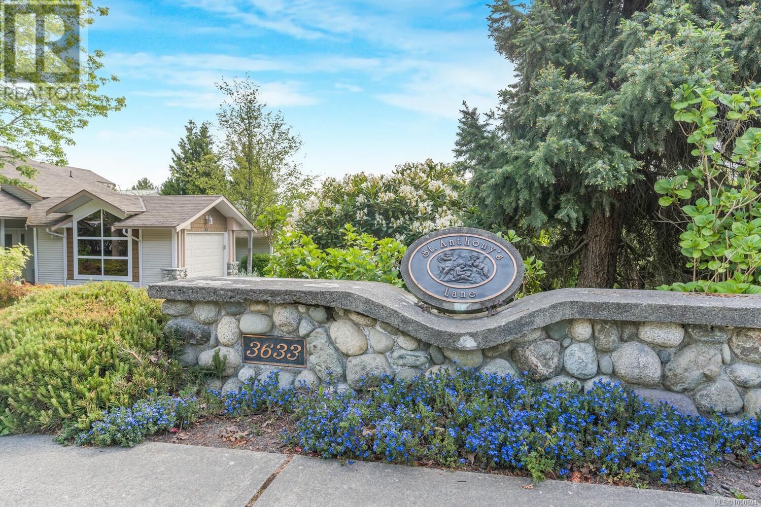 2 3633 Cedar Hill Rd