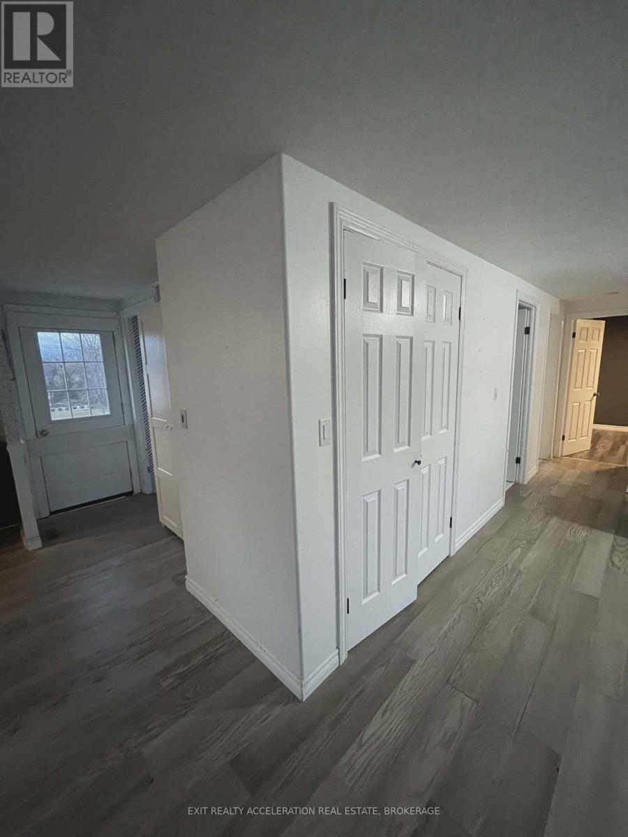 38 MAIN STREET - Photo 3