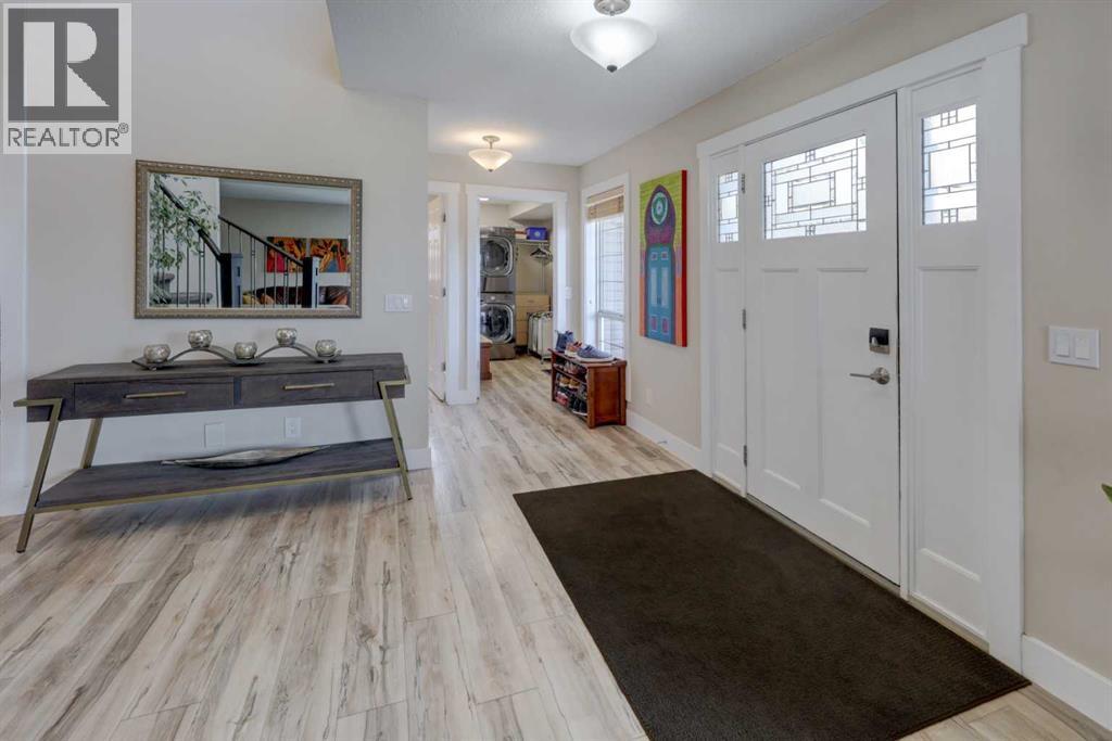 8 Canoe Road SW