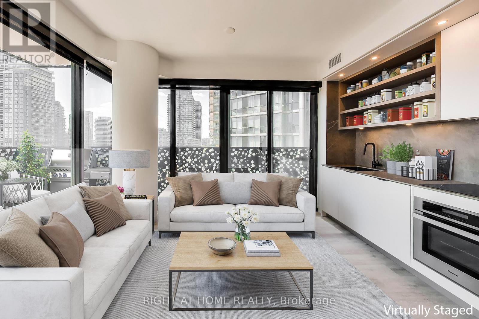 1406 - 55 CHARLES STREET E