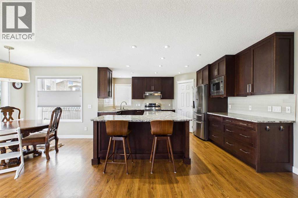 149 Tuscany Ravine Bay NW