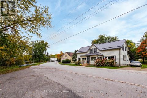 13 KING STREET Brockton ON N0G1J0