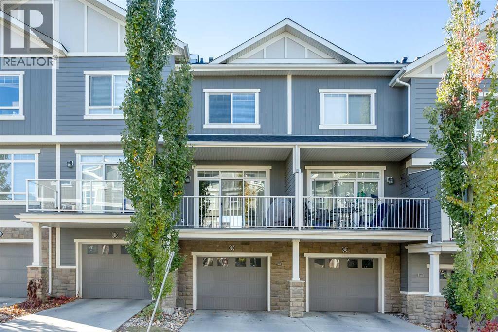 107 Evanston Manor NW