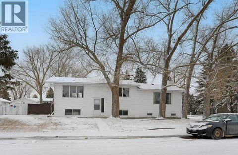 24 Beamish Park Drive E Brooks AB T1R0K1