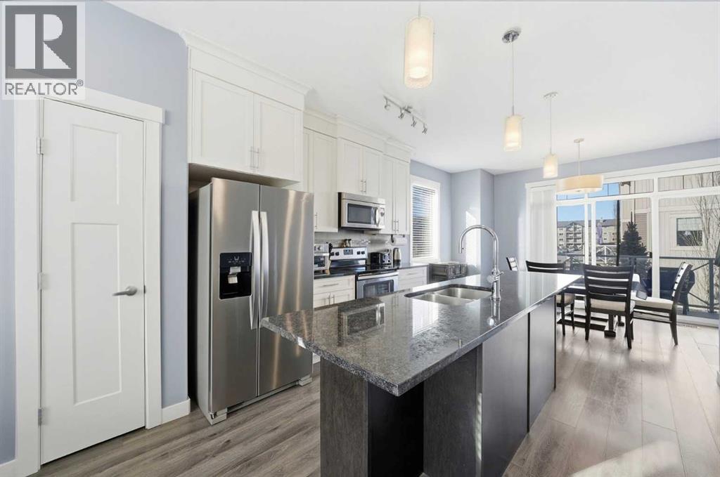 515 Skyview Ranch Grove NE