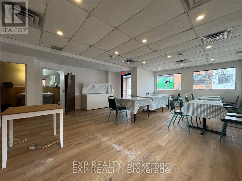 12 LEBRETON STREET N