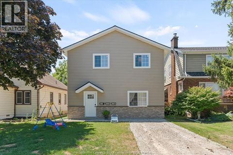 1329 ST. ANNE STREET Tecumseh ON N8N1T8