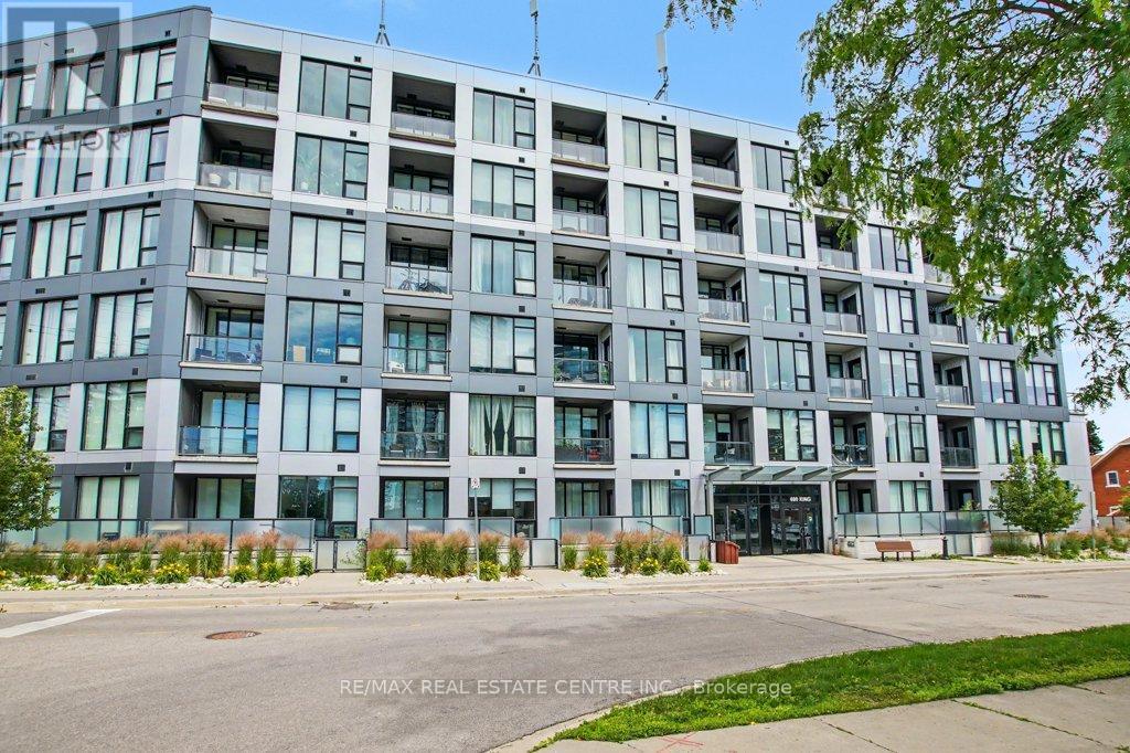 101 - 690 KING STREET W