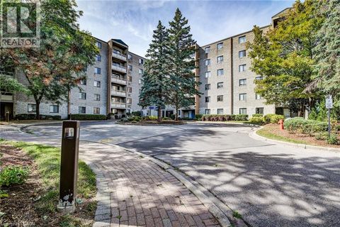 89 WESTWOOD Road Unit# 405 Guelph ON N1H7J6