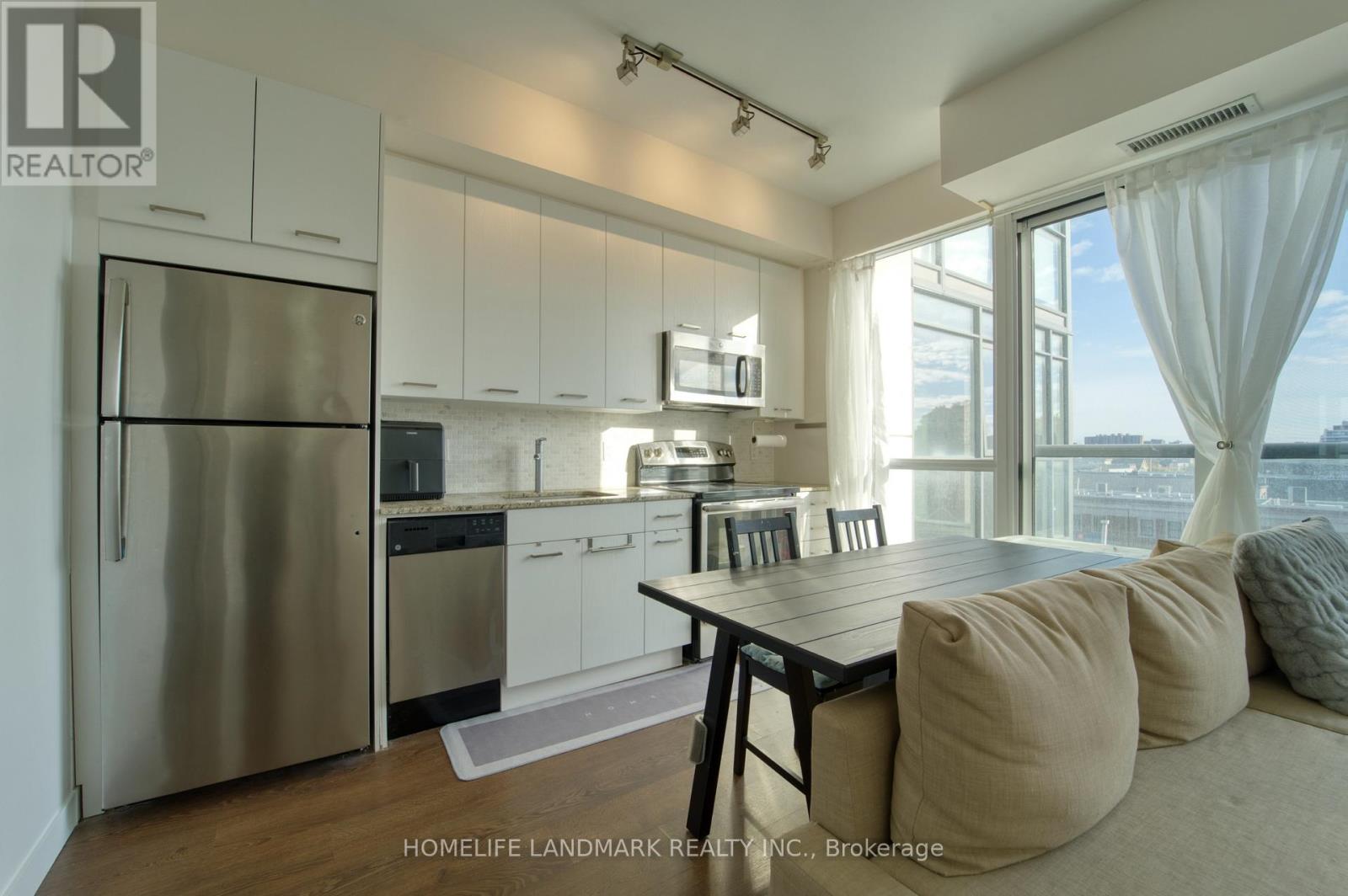 509 - 2055 DANFORTH AVENUE