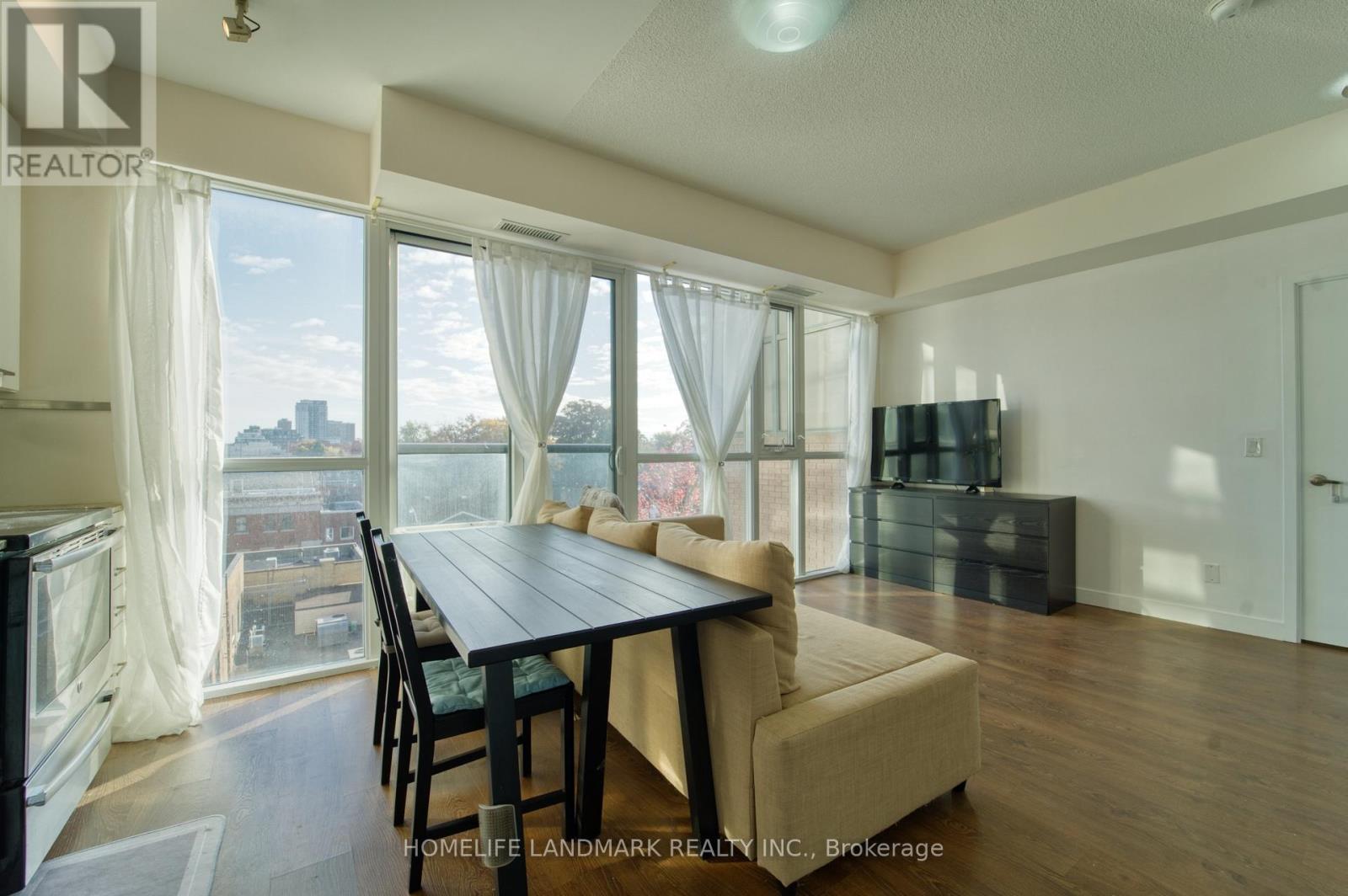 509 - 2055 DANFORTH AVENUE