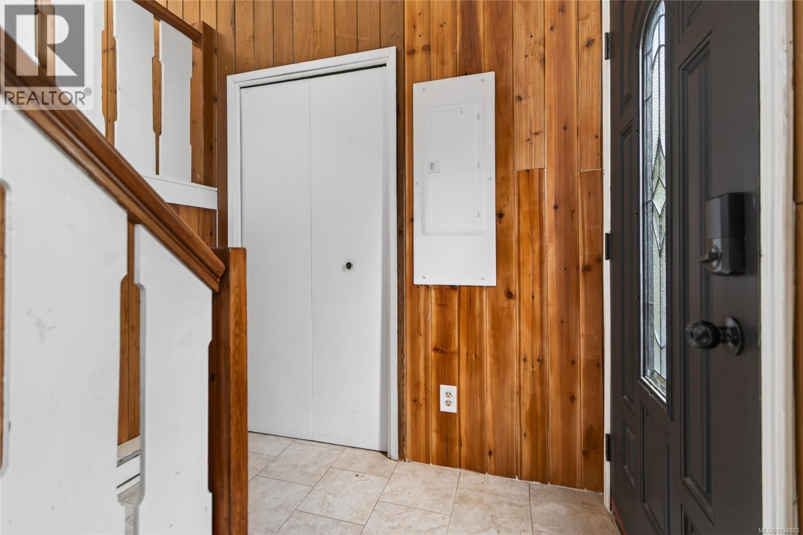684 Robron Rd