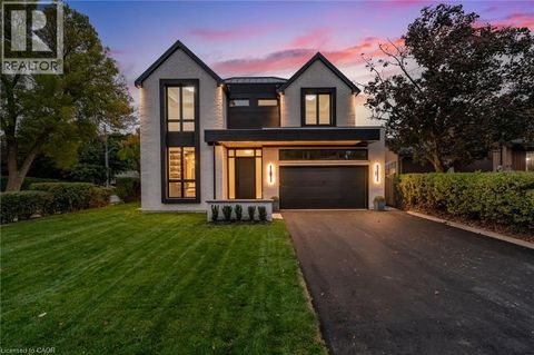 144 MANSFIELD Drive Oakville ON L6H1K4