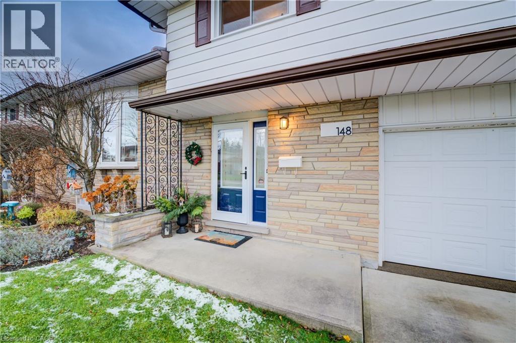 148 STRATHCONA Crescent