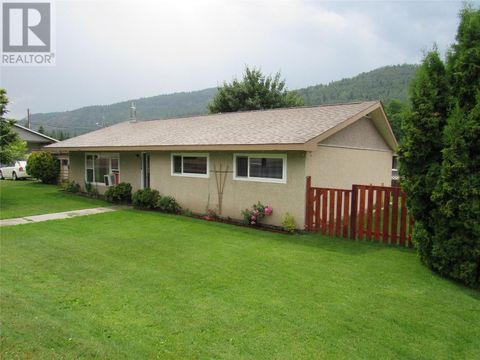 1755 COLUMBIA GARDENS Road Fruitvale BC V0G1L0