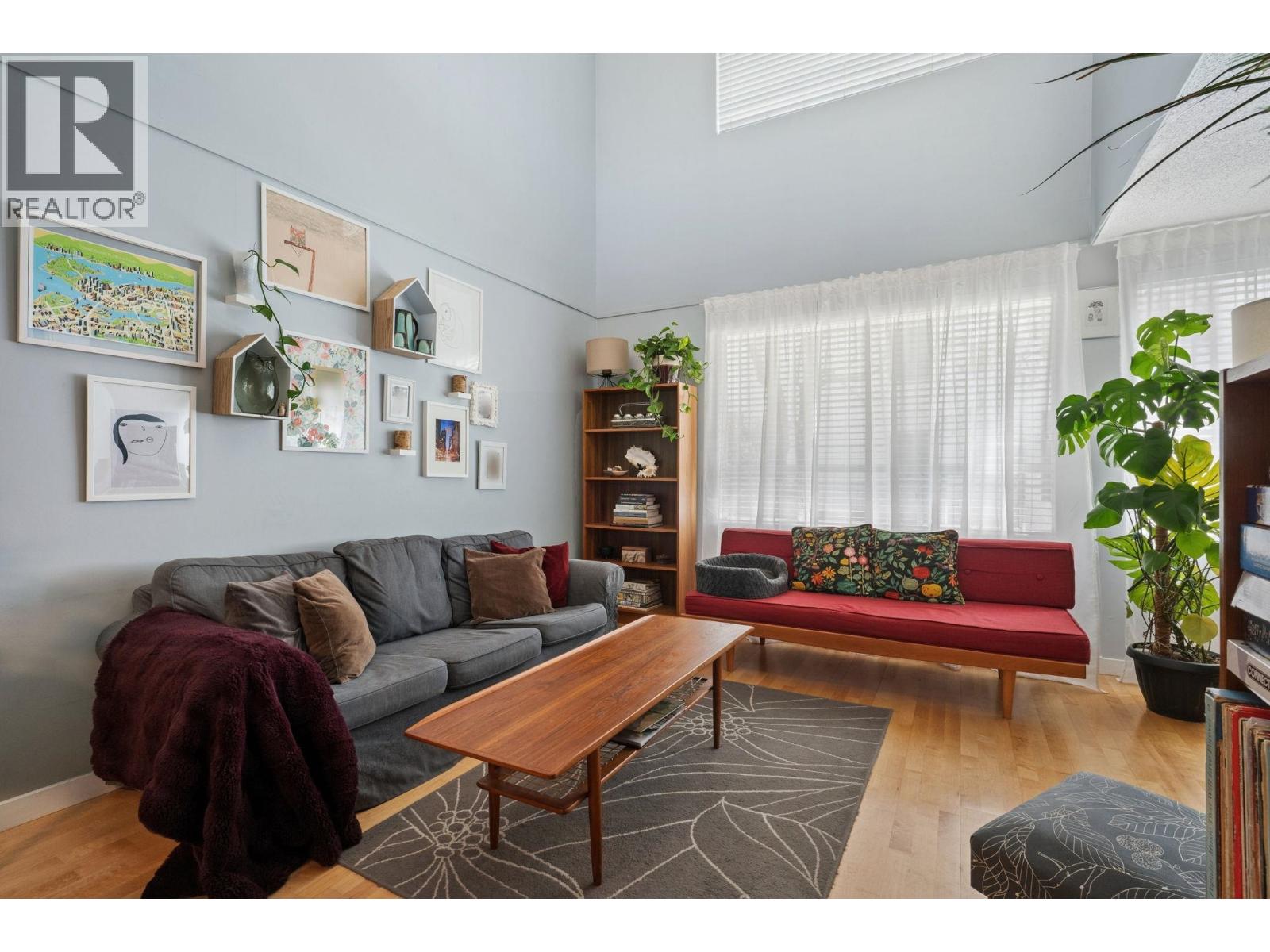 407 1345 COMOX STREET